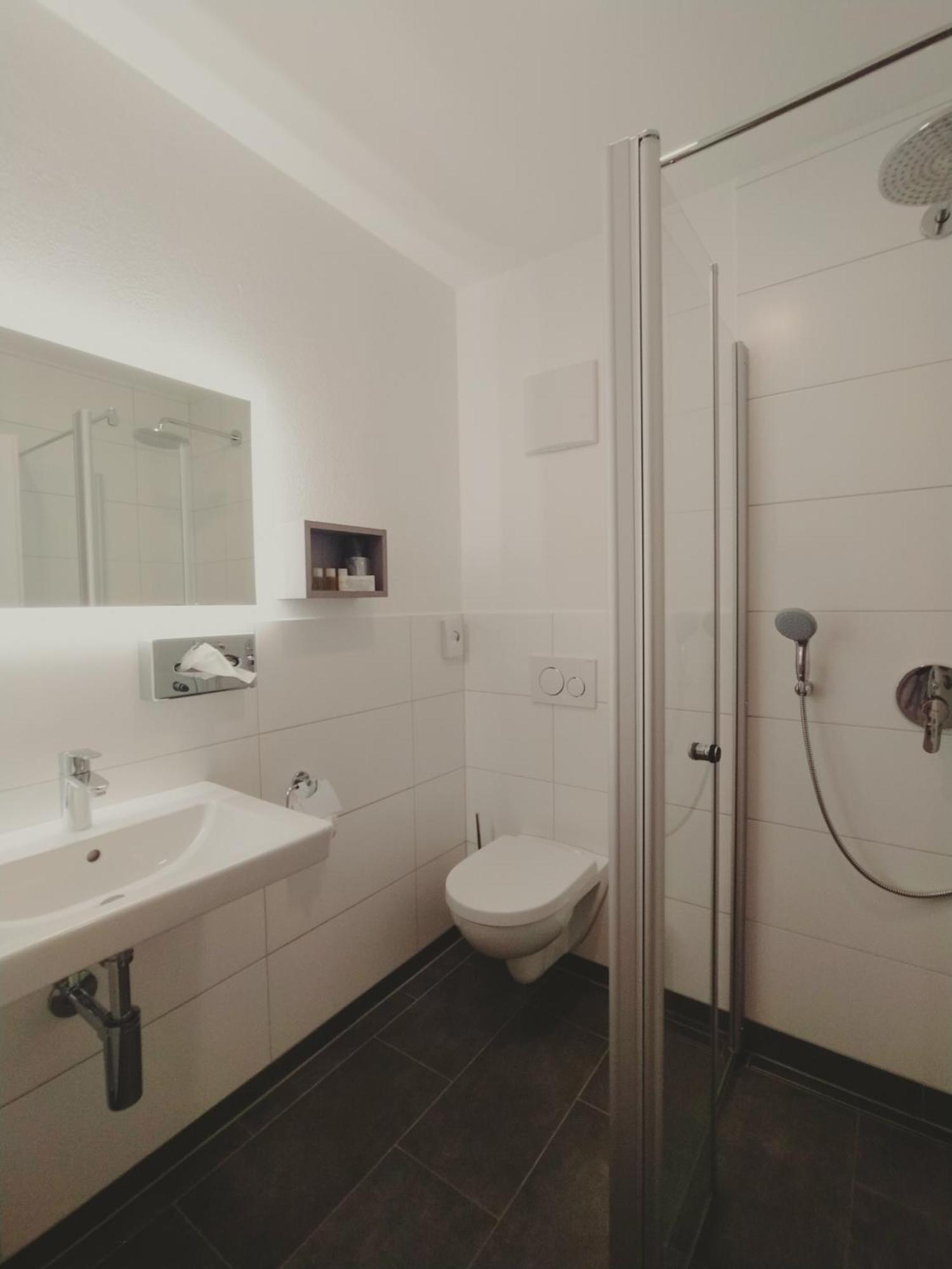Dorfschaenke Deggendorf Hotel & Apartmenthaus & Biergarten, E-Bike-Verleih Kostenlos Quarto foto