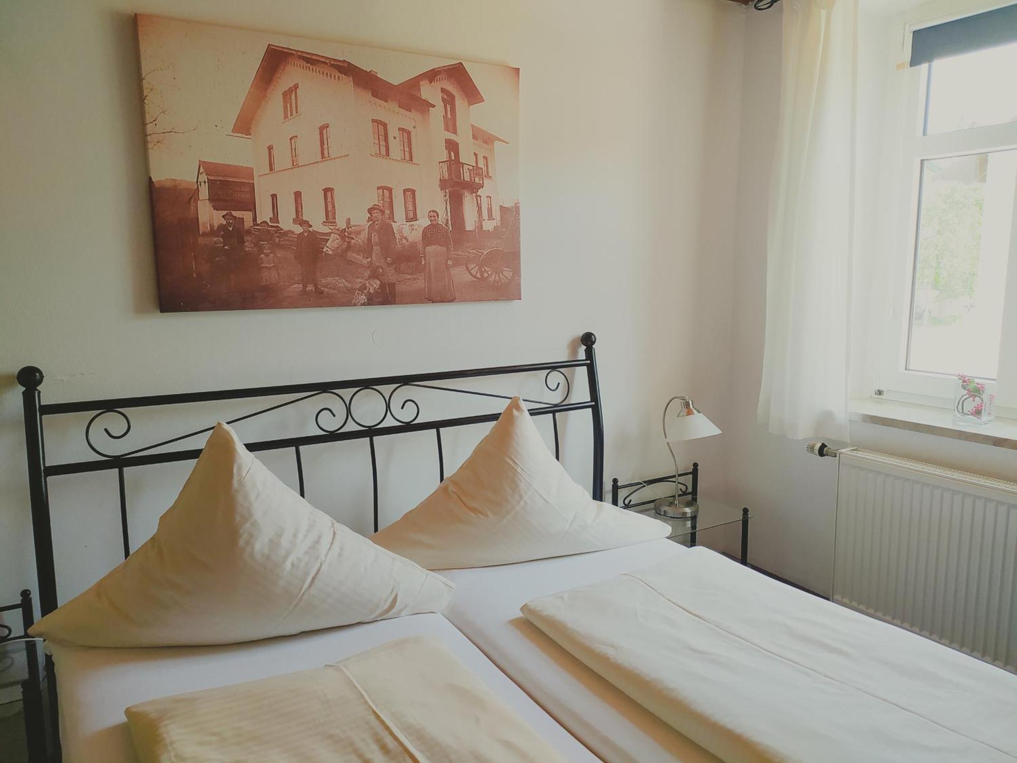 Dorfschaenke Deggendorf Hotel & Apartmenthaus & Biergarten, E-Bike-Verleih Kostenlos Quarto foto